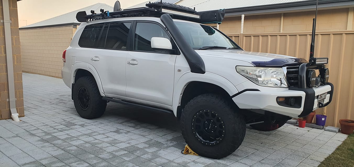 Bushwacker Flares suitable for Toyota Landcruiser 200 series 2007 - 2021 - Image 11