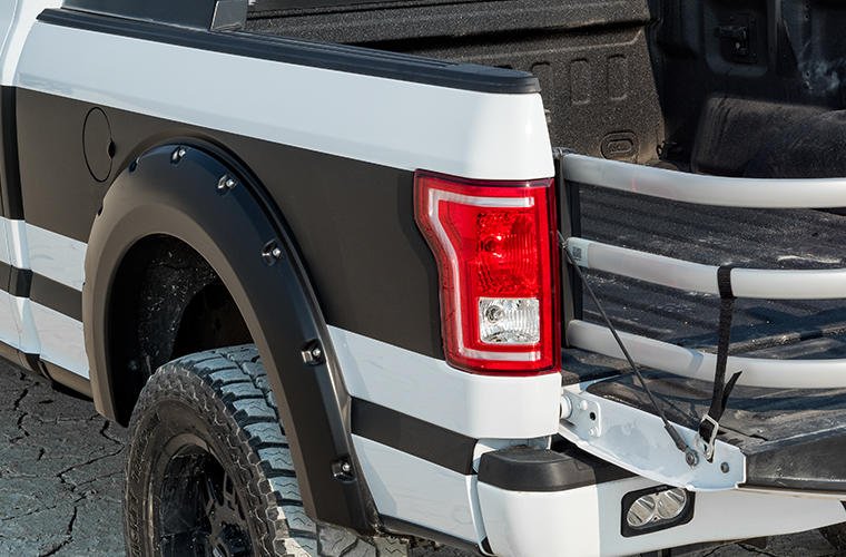 Bushwacker Pocket Flare Ford F250 F350 2017-2022 - Image 4